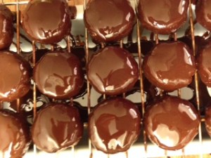 Quinoakjeks m sjokoladetrekk